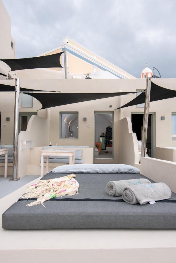 Caldera Cliff Illusion Aparthotel ฟิรา ภายนอก รูปภาพ